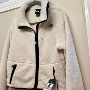 The North Face Dunraven Sherpa
Crop Jacket - Women's Size M